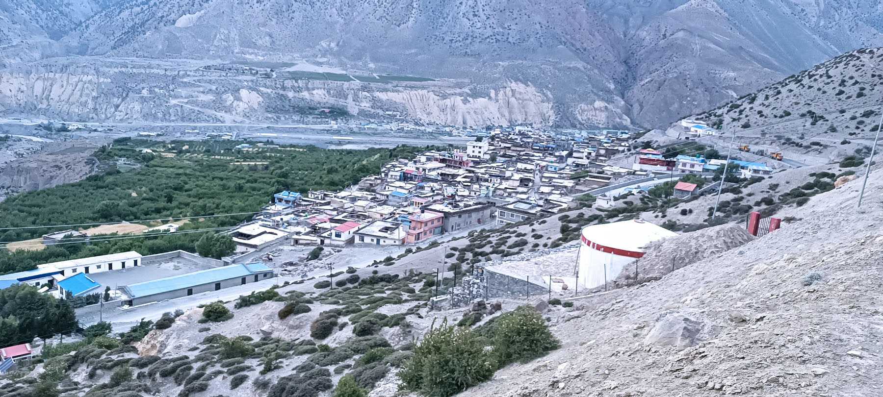 मुस्ताङको ठिनी गाउँ (तस्बिरहरू)